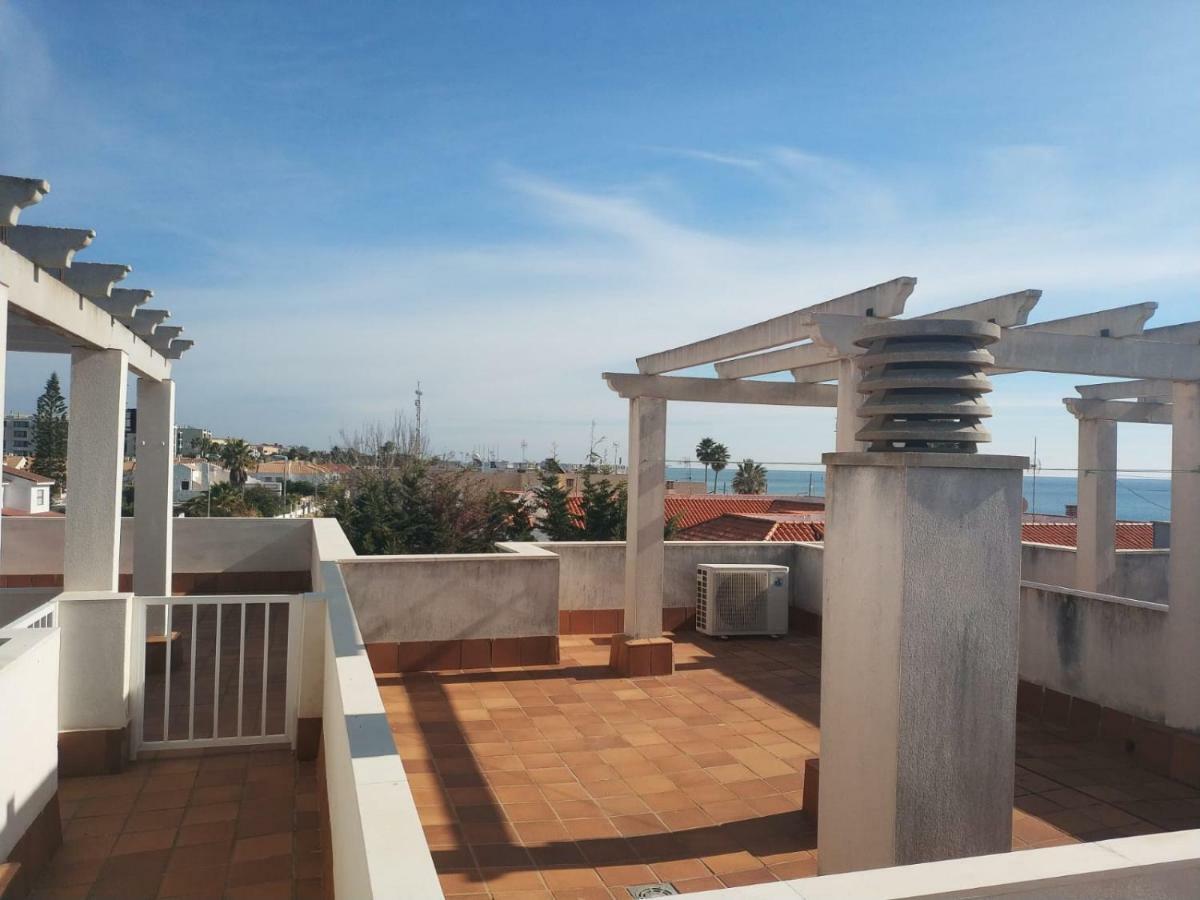 Islantilla-Apartamento Con Piscina Y Garaje En Primera Linea De Playa Isla Cristina Exterior photo